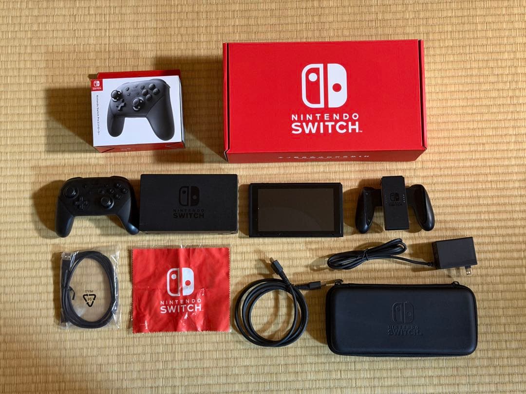 初代Nintendo Switch(Joy conなし)+Proコン+ケース