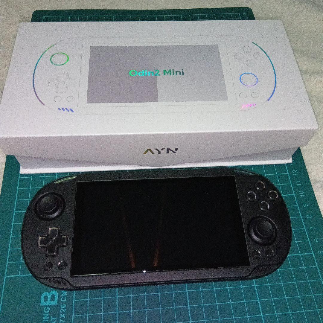 ayn odin2 Mini Base 本体、純正ケース、65W充電器