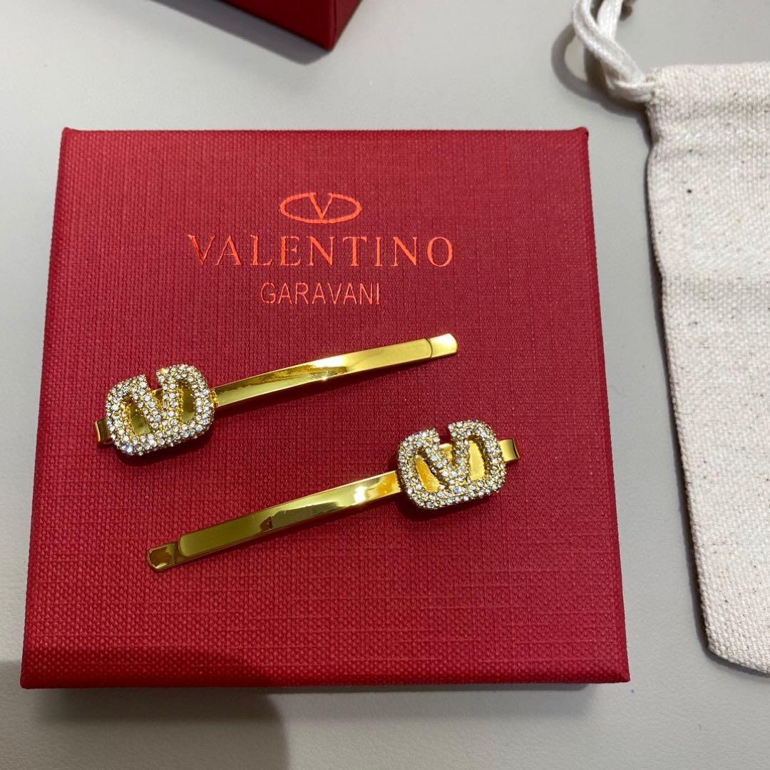 ＊新品未使用＊ VALENTINO ヴァレンティノ　ヘアピン