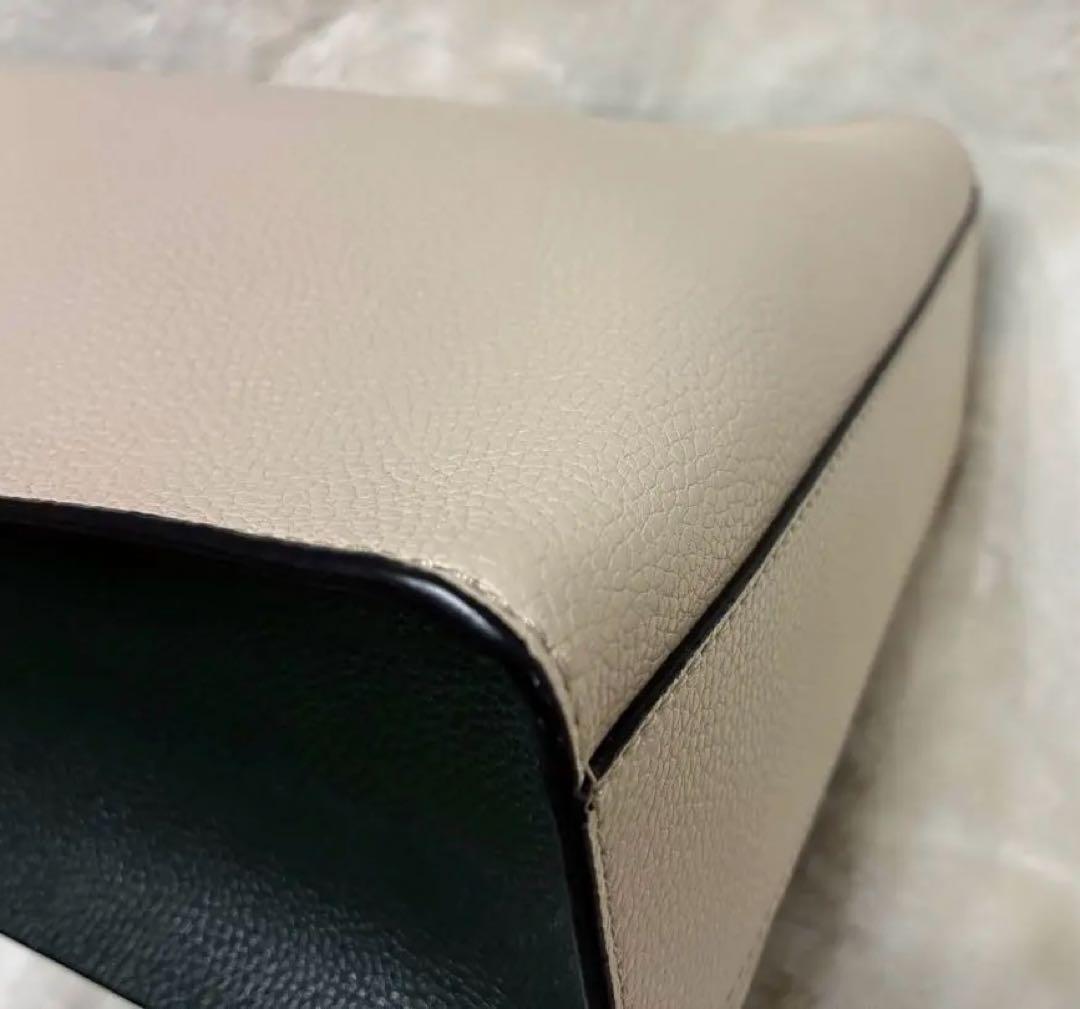 マークジェイコブスMARC JACOBSショルダーバッグ