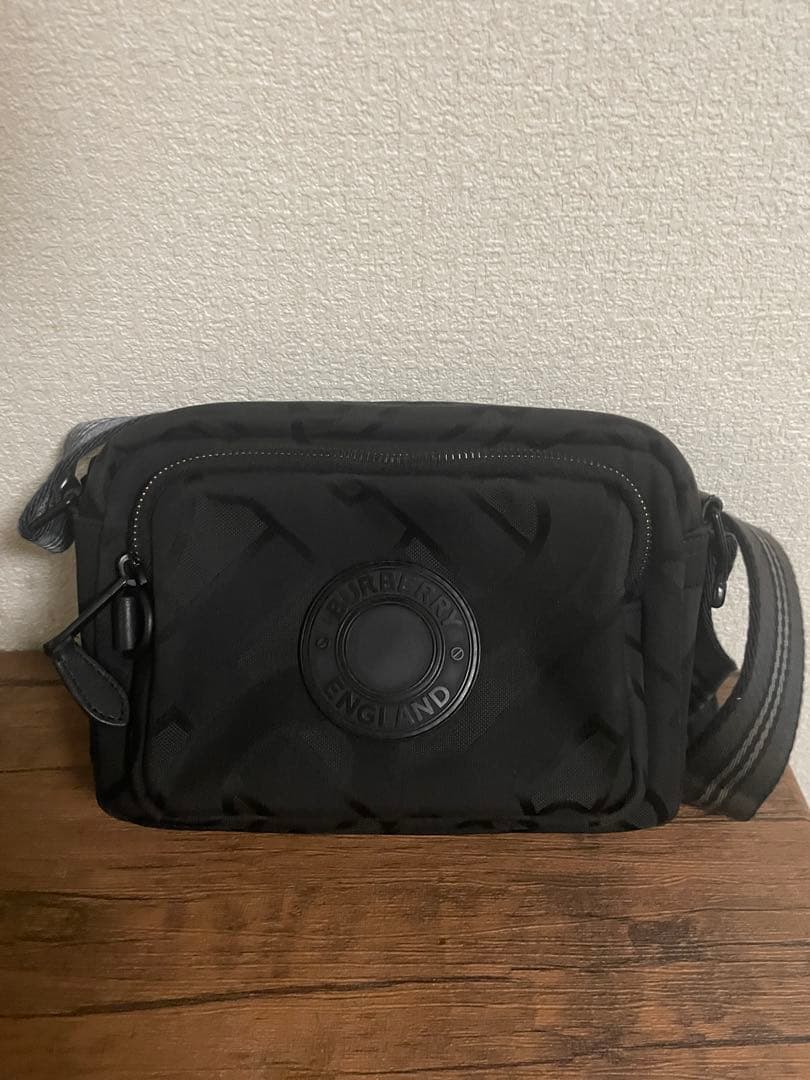 Burberry ショルダーバッグ