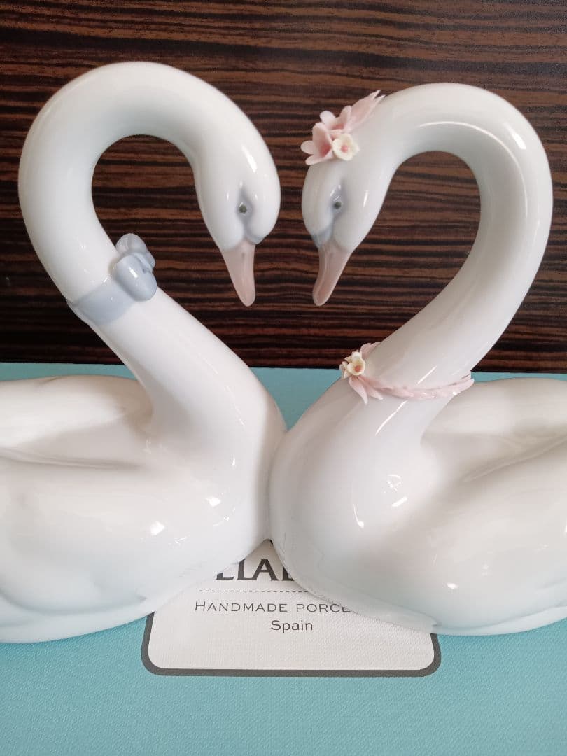 Lladro白鳥のペア 陶器「エンドレス・ラブ」　とても綺麗なお品です