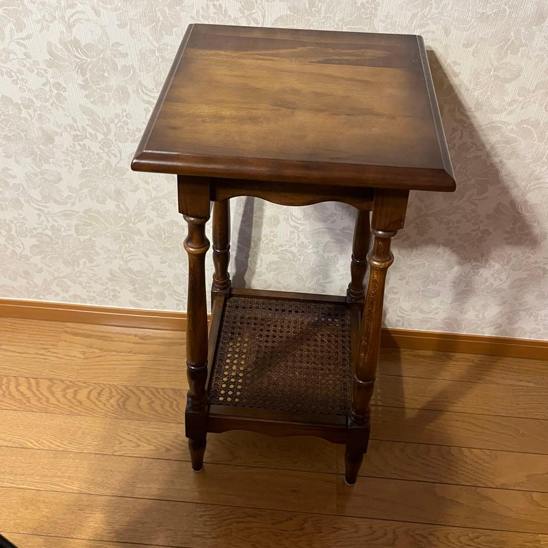 【けーと】カリモク karimoku コロニアル 花台