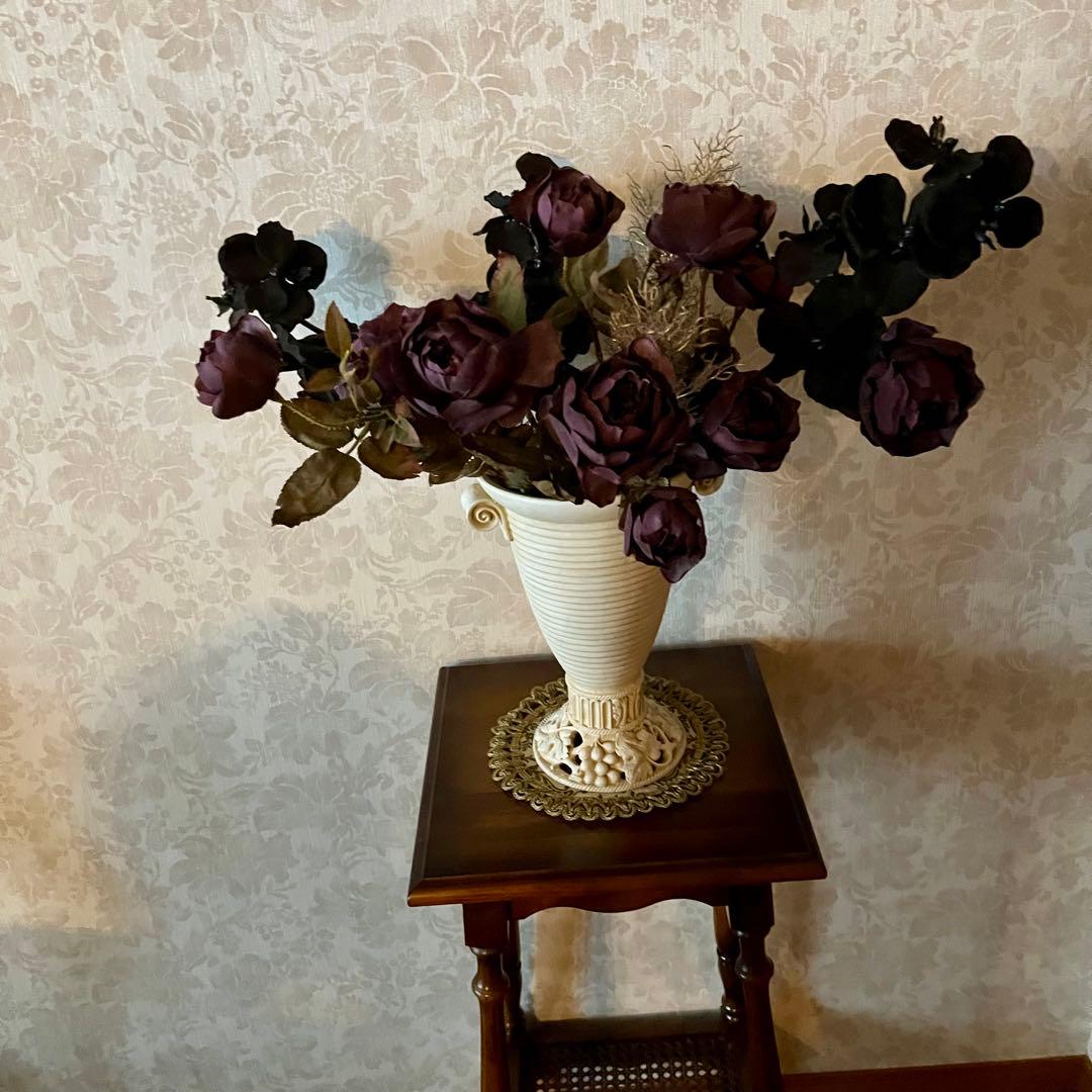 【けーと】カリモク karimoku コロニアル 花台