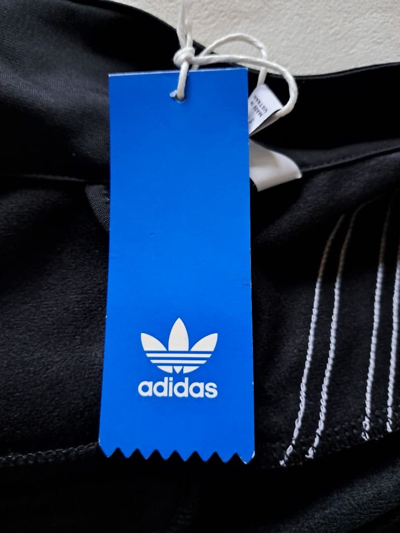 新品タグ付き★アディダスxダニエルカタリトラックジャケットLサイズ黒