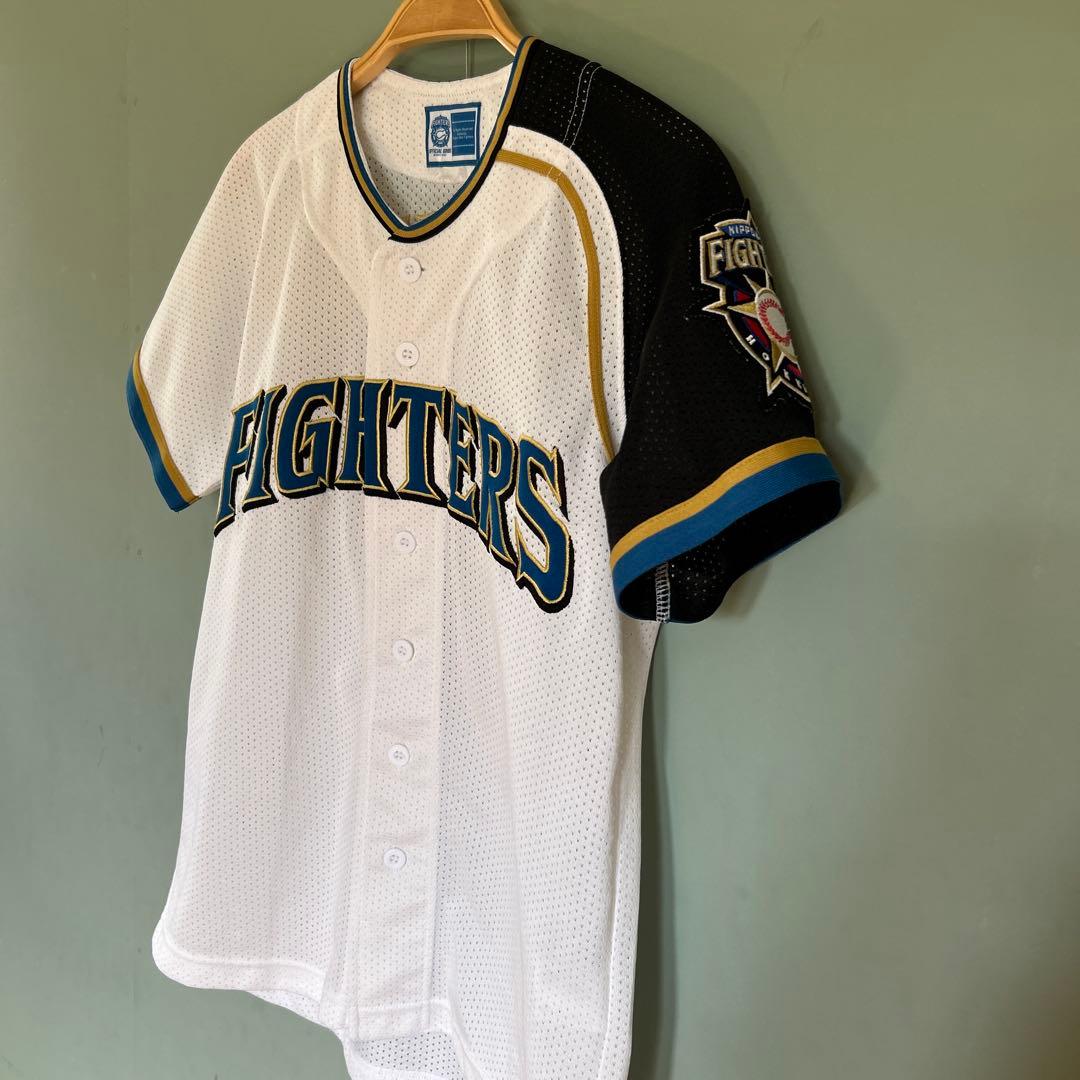 日本ハムファイターズ　ユニフォーム　ダルビッシュ