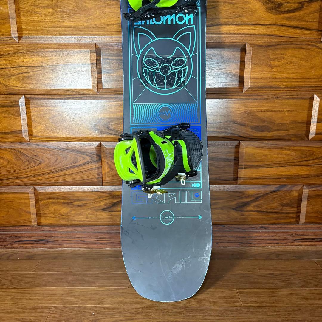 美品 22-23 Salomon スノーボード GRAIL 125 子供 キッズ