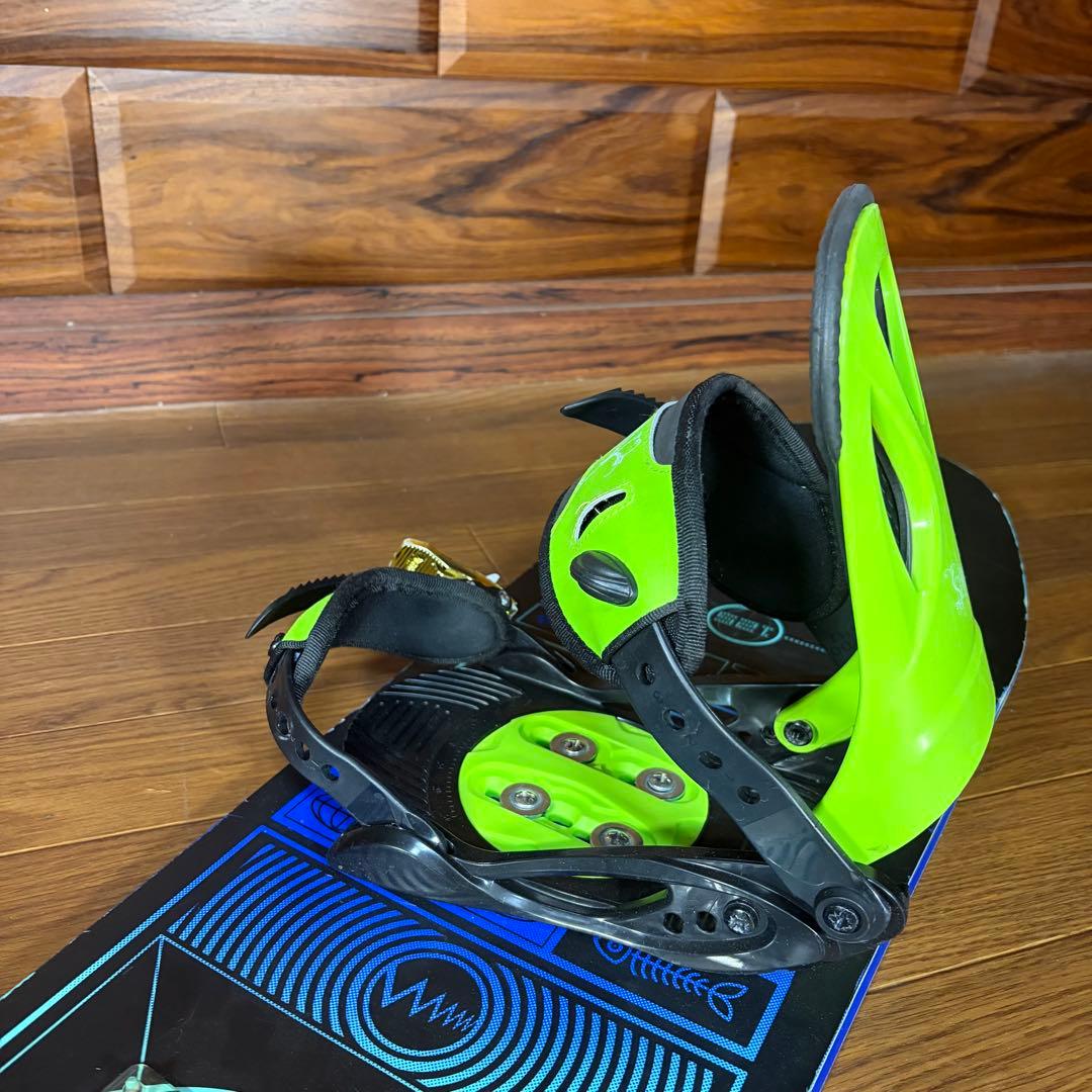 美品 22-23 Salomon スノーボード GRAIL 125 子供 キッズ