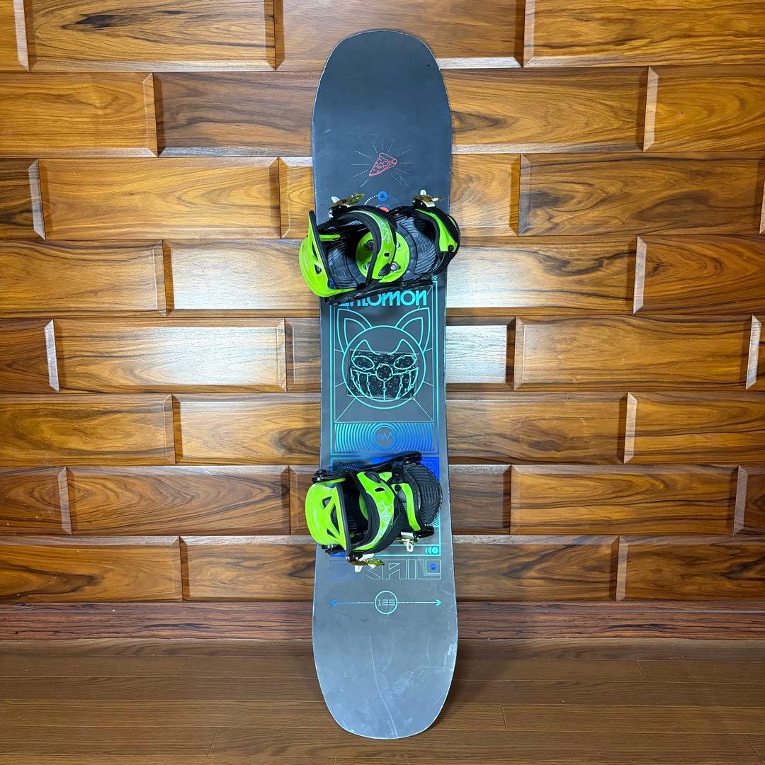 美品 22-23 Salomon スノーボード GRAIL 125 子供 キッズ