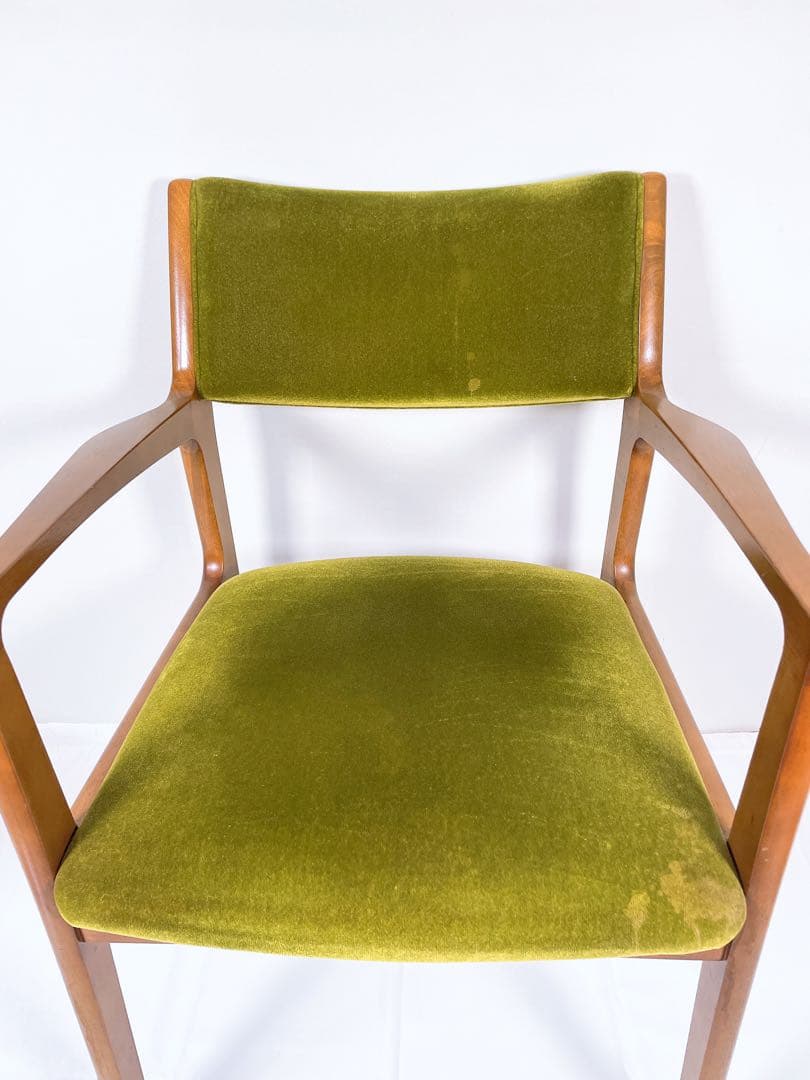 カリモク60+ ダイニングチェア アームチェア モケットグリーン