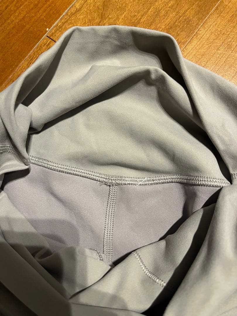 ルルレモン　レギンス　サイズ8