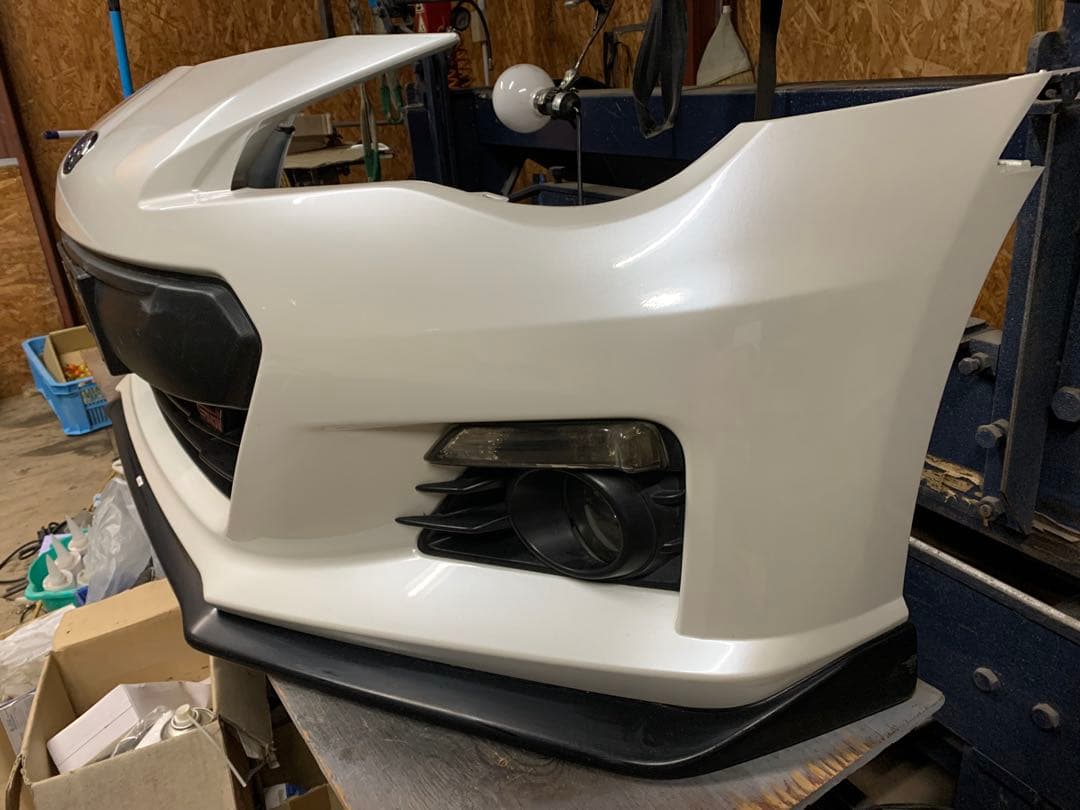 スバル　brz zc6 フロントバンパー　stiリップスポイラー