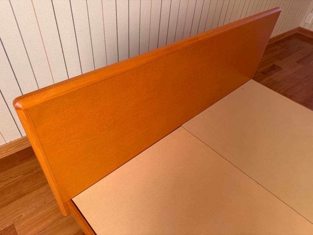 ナチュラル木製セミダブルベッドフレーム