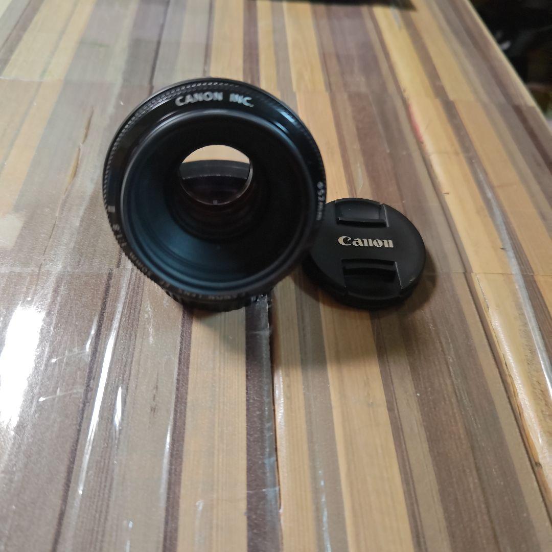 Canon EF 50mm f/1.8 レンズ