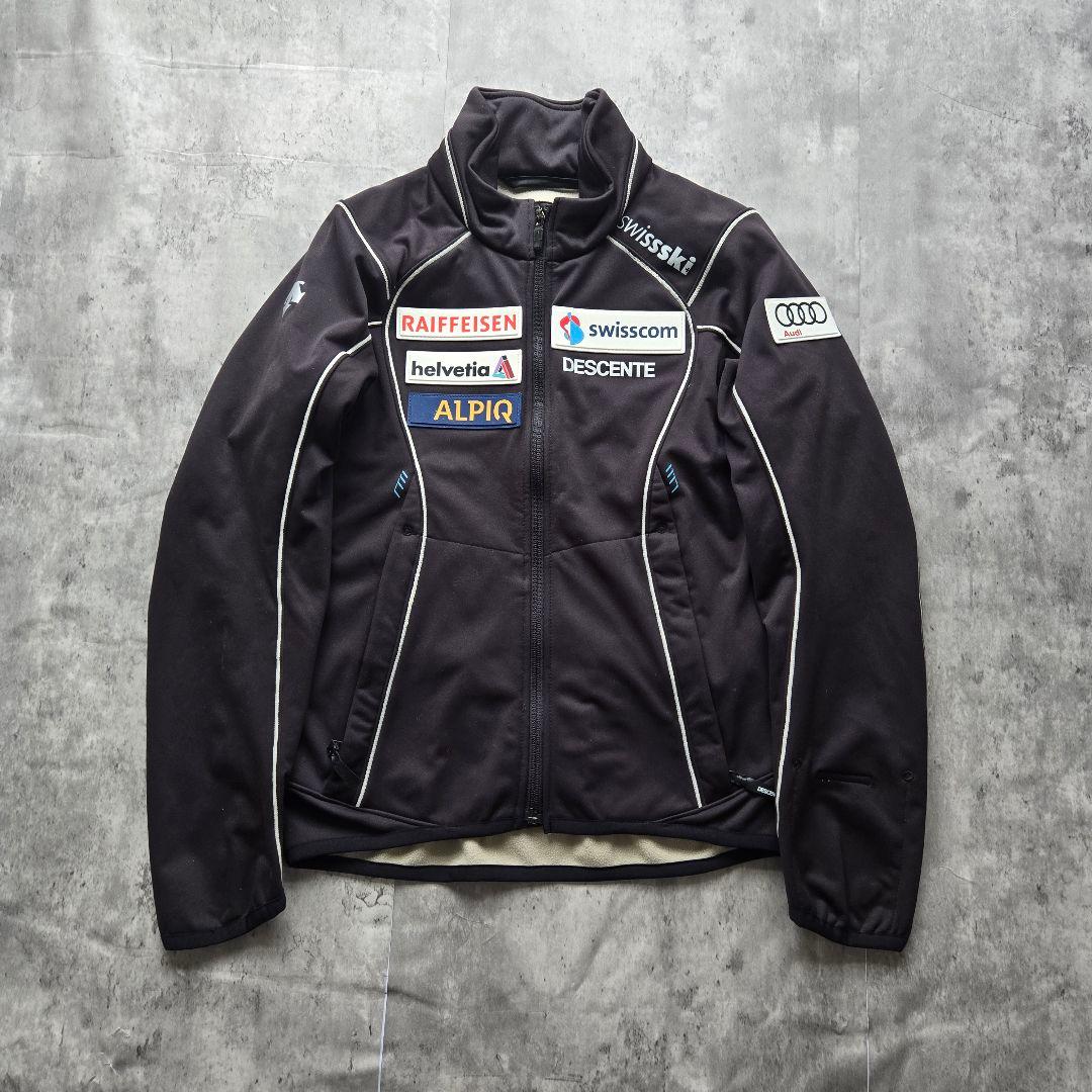 美品 デサント DESCENTE ミドラー swiss ski teamウエア
