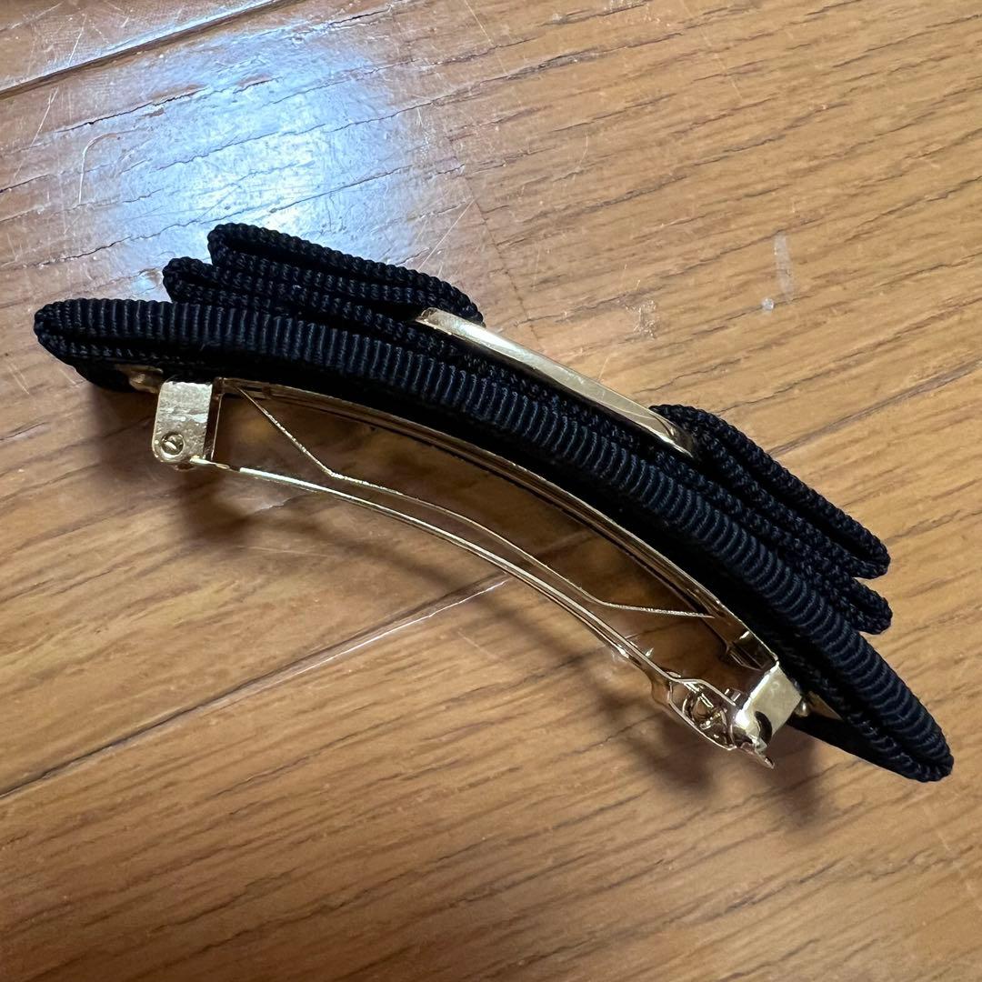 【Ferragamo】黒リボンバレッタ