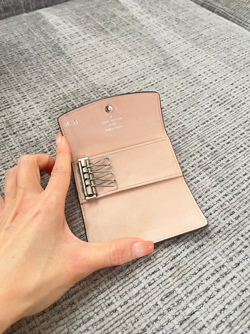 Louis Vuitton マヒナ キーケース　ルイヴィトン