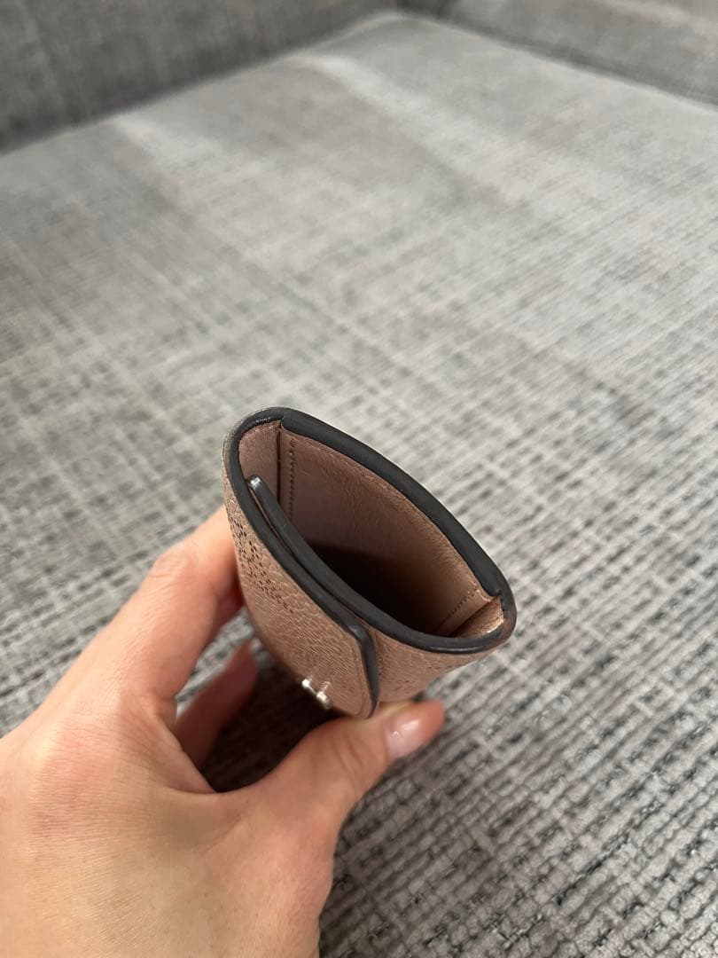 Louis Vuitton マヒナ キーケース　ルイヴィトン