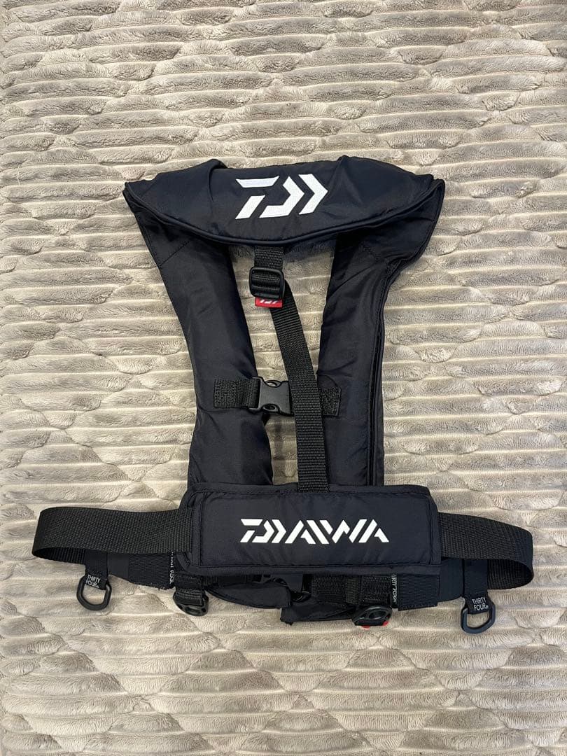 ダイワ　ライフジャケット DF-2021