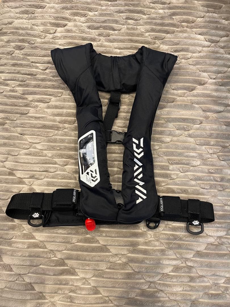 ダイワ　ライフジャケット DF-2021