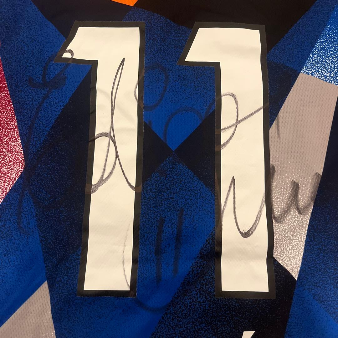 ア*リ様 Vファーレン長崎Edigar Júnior サイン入りユニフォーム