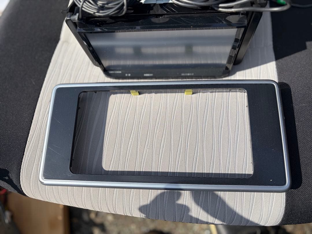 KENWOOD（ケンウッド）製 カーナビ　MDV-D306