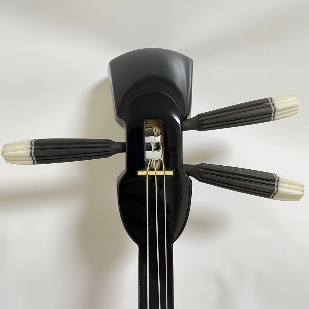 三線　沖縄三線　ハードケース付き　合皮　蛇柄　本体　三味線