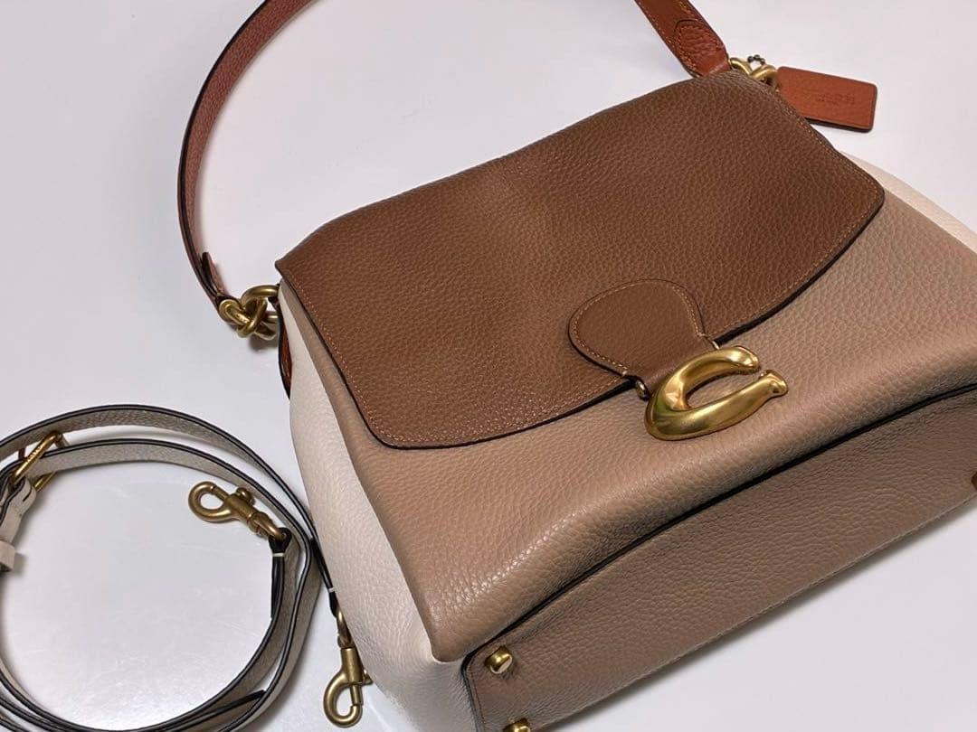 coach コーチメイショルダー 2wayバッグ