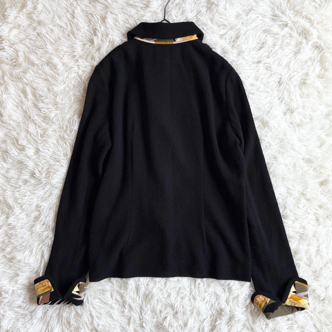 レオナール　テーラードジャケット　花柄　トリム　黒　42 大きいサイズ　金ボタン