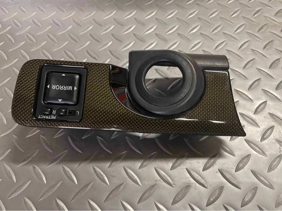 レア　希少　トヨタ　カーボン調パネル