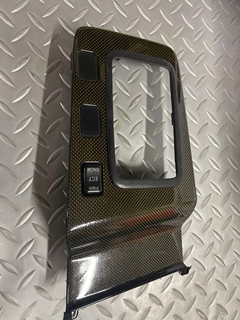 レア　希少　トヨタ　カーボン調パネル