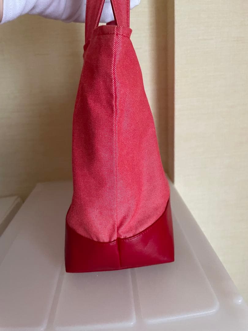 ファミリア　デニムバッグ　赤