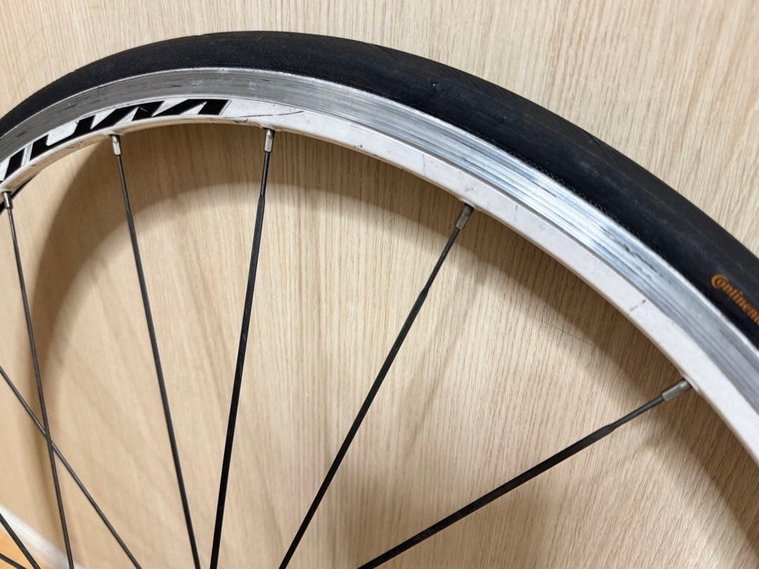 Mavic Ksyrium Equipe 700cホイール　シマノ11速
