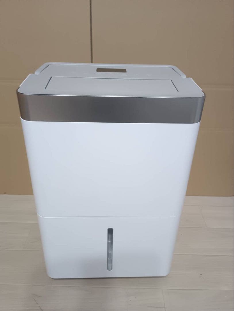 タンスのゲン　除湿機 QL13 最大35L/日　動作良好