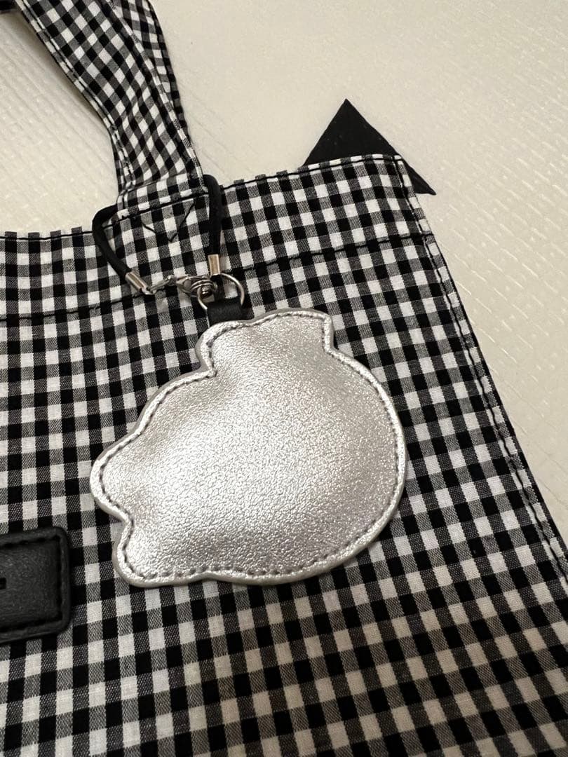 ファミリア ギンガムチェック　トートバッグ　白黒