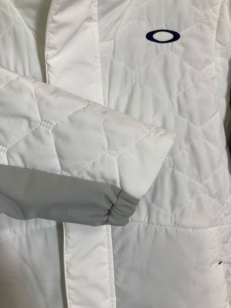 オークリーOakley ジャケットパンツセットアップキルティング　ホワイト