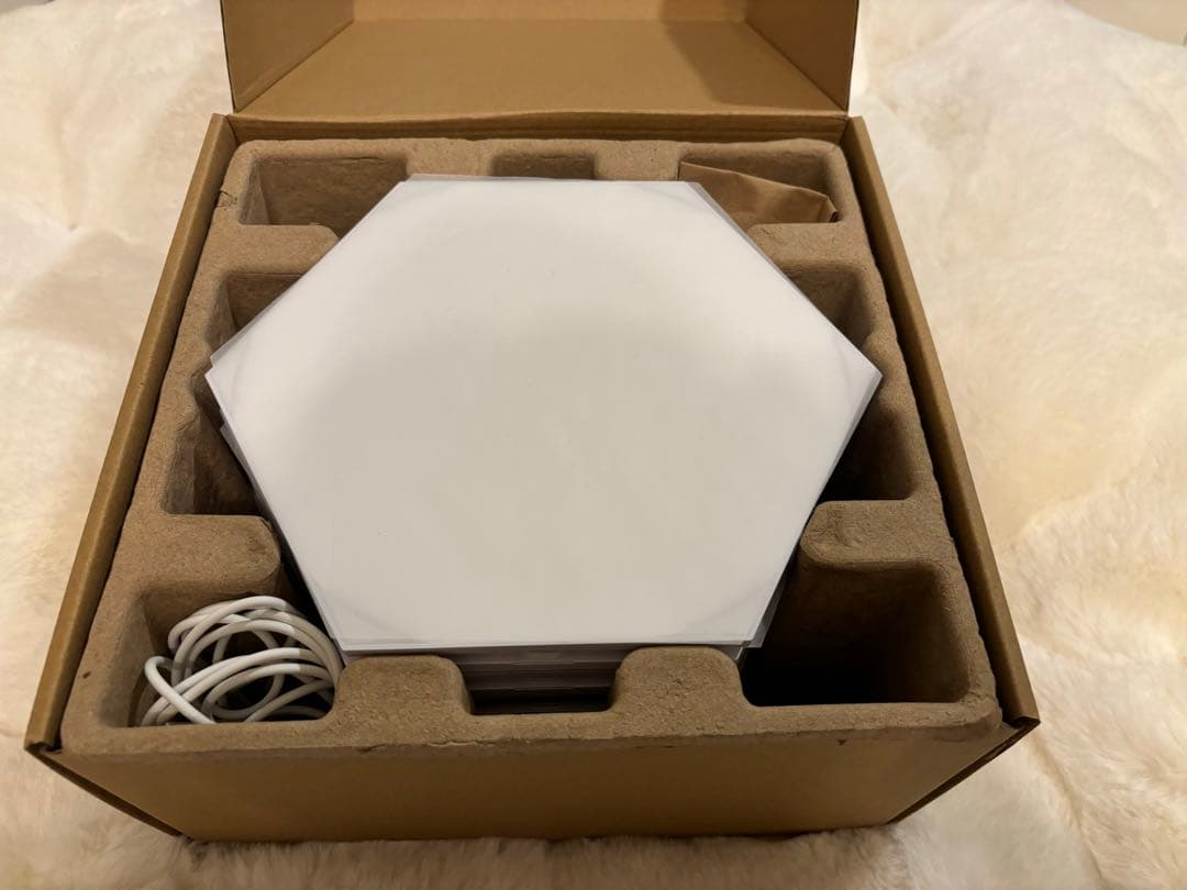 け*む様 Nanoleaf Shapes - Hexagons Smarter