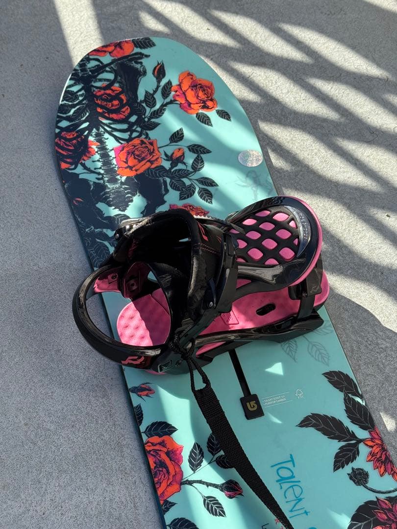Burton スノーボード 花柄 バインディング付き