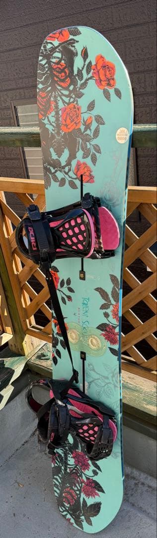 Burton スノーボード 花柄 バインディング付き