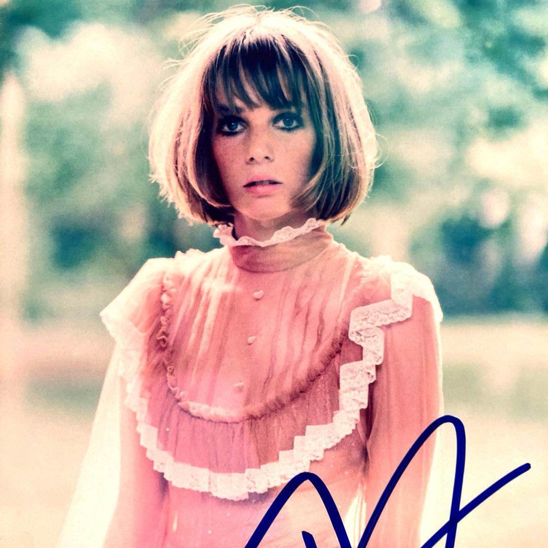 セール中…マヤ・ホーク直筆サイン入り2Lサイズ写真…ストレンジャー・シングス