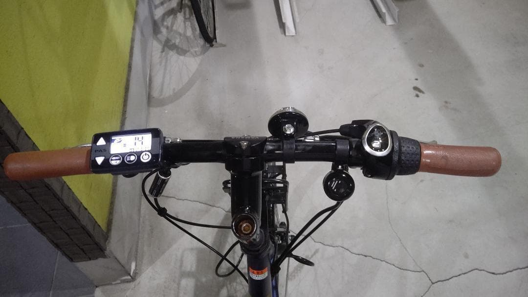 高年式2022年　ヤマハ　PAS　CITY-X　20インチ　電動自転車　ミニベロ