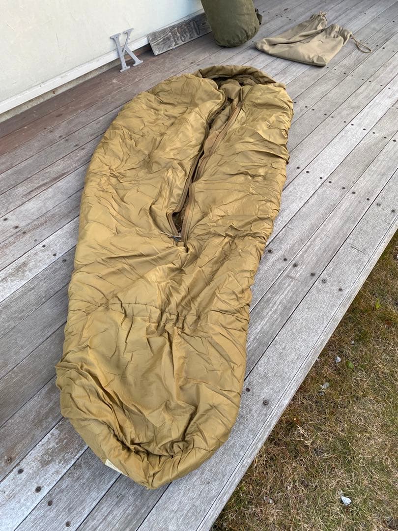米軍放出品、USMC 3 Season Sleeping Bag レギュラー