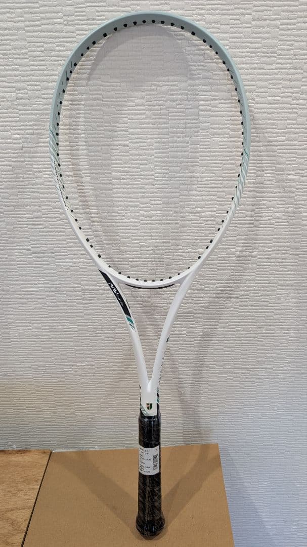 ミズノ　ＤフォースＶ１０　新色　新品未使用　０U