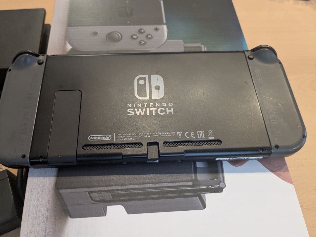 Nintendo Switch / 256GB microSDカード付き