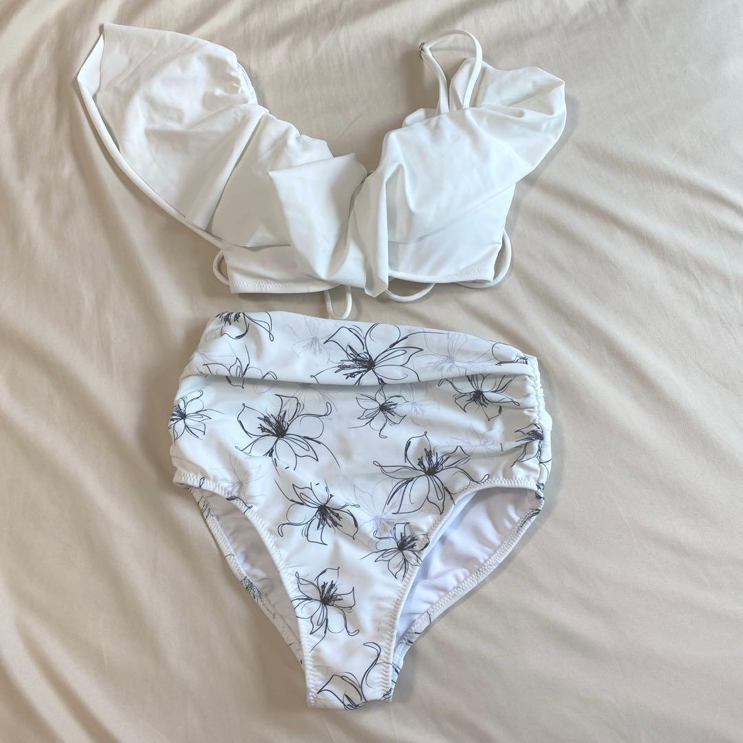 San-ai Resort 楽盛り水着　ワイヤービキニ