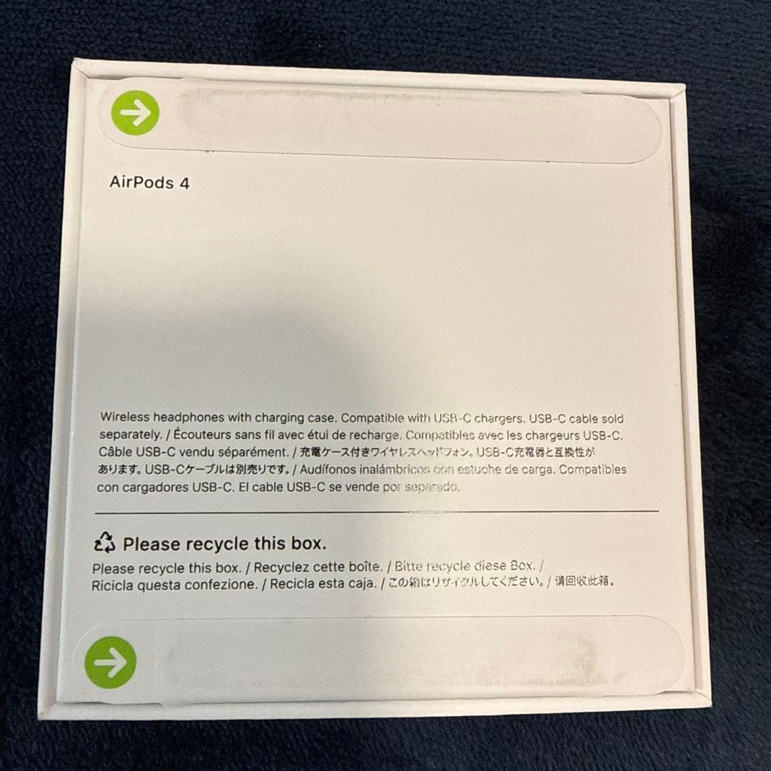 Apple AirPods 4 本体 USB-C充電ケース付き【新品・未開封】