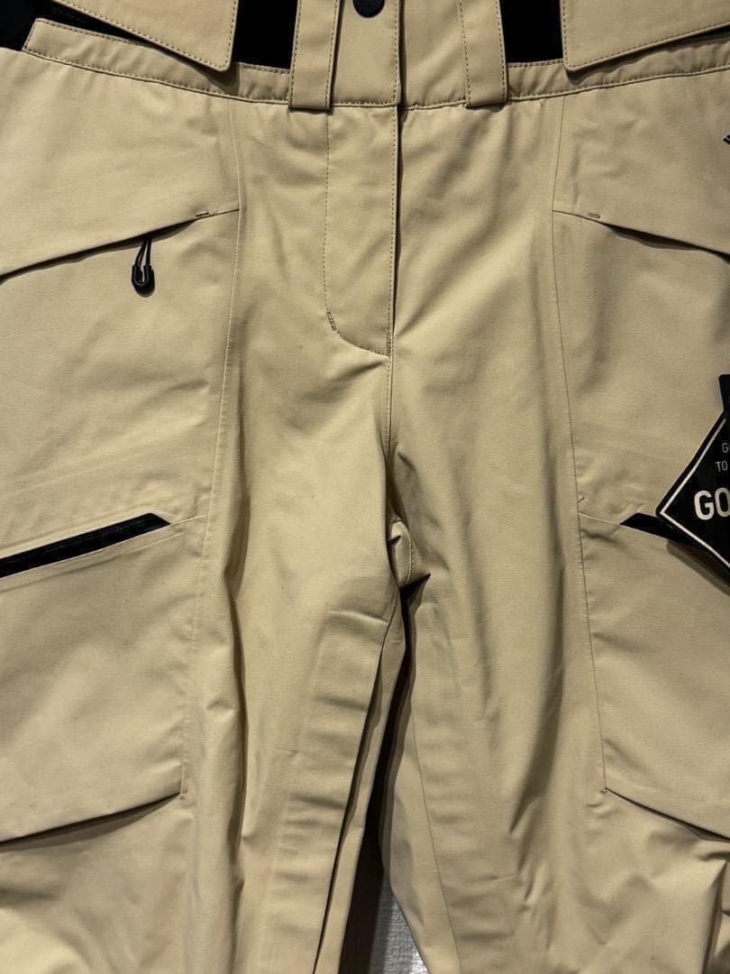 ゴールドウィン W's GORE-TEX 2L カーゴパンツ サイズ2 新品本物