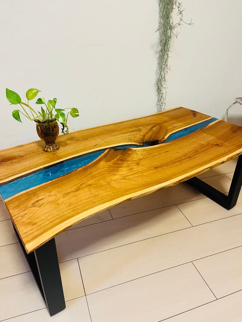 レジンテーブル　リバーテーブル　桜の木　ローテーブル アイアンテーブル