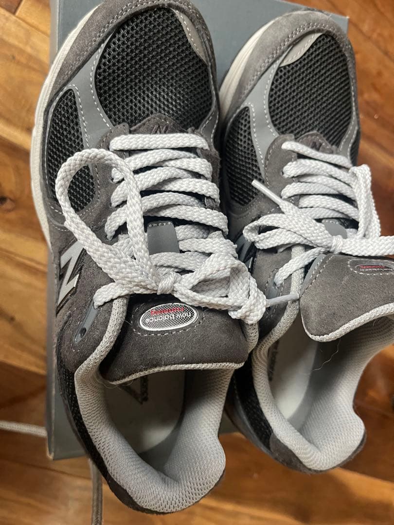 New Balance 2002R グレー スニーカー