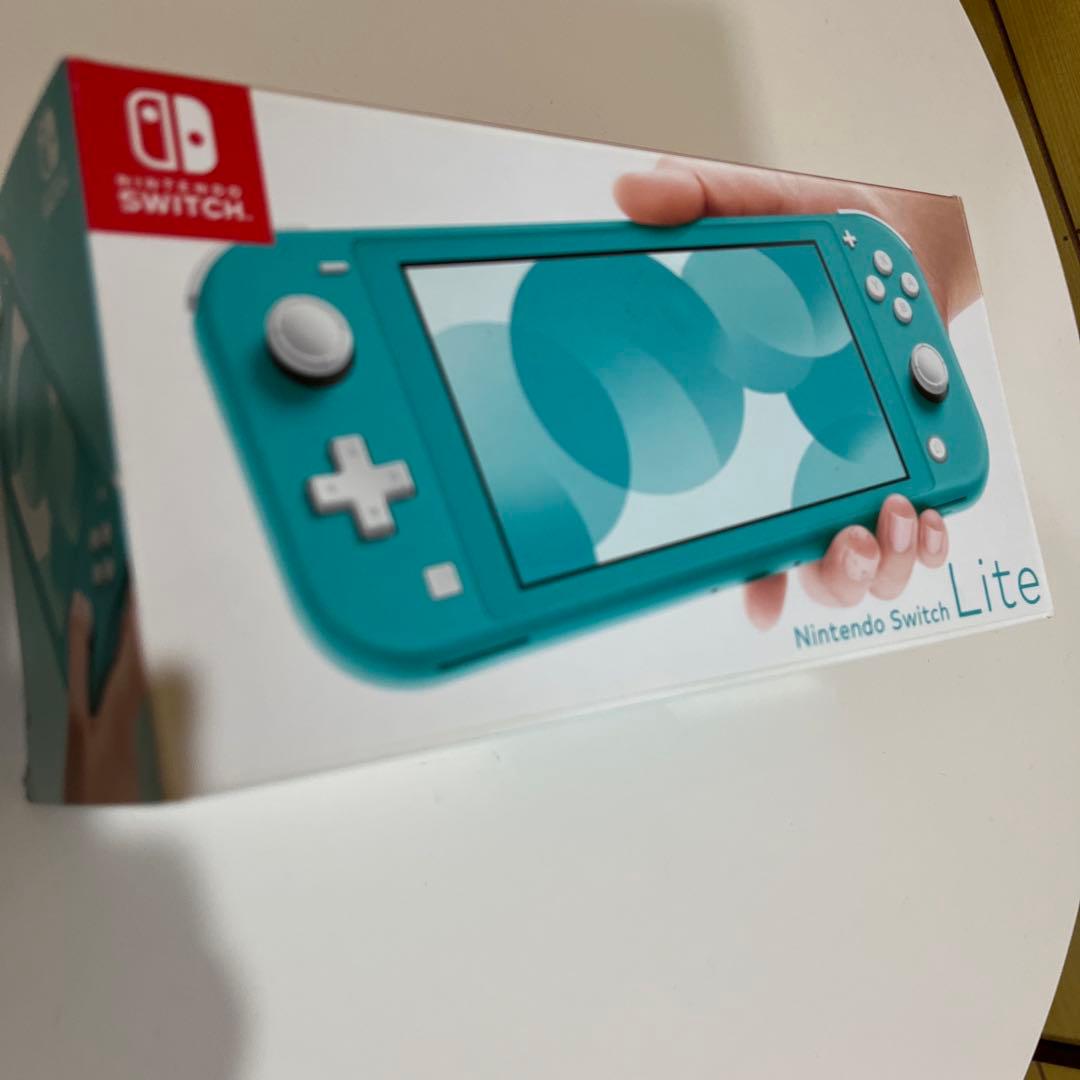 Nintendo Switch Lite ターコイズ 本体　スマブラソフト